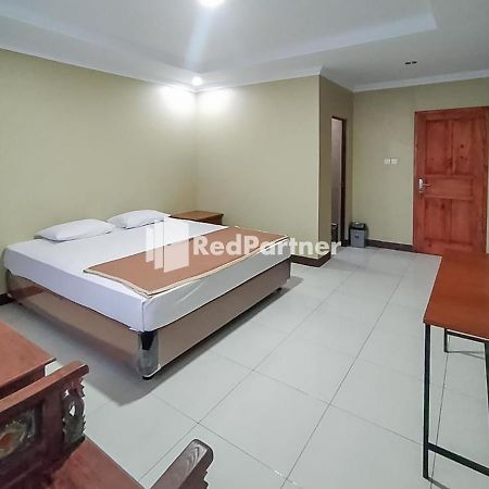 Pertiwi Village Redpartner Paragajen Exterior photo