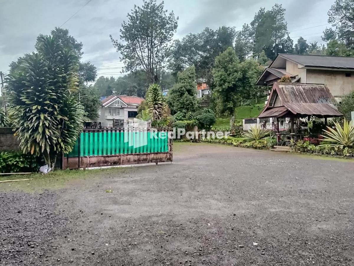 Pertiwi Village Redpartner Paragajen Exterior photo